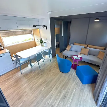 Seeblick - Premium Tiny-chalet Mit Sauna Und Hottub
